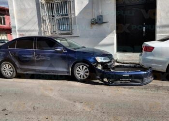 choque de jettas en centro de victoria