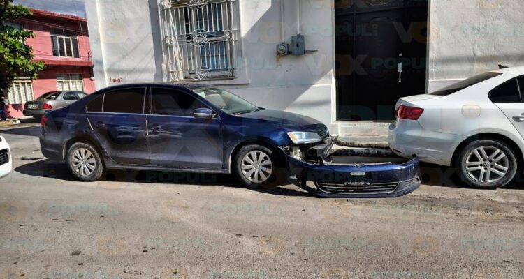 choque de jettas en centro de victoria
