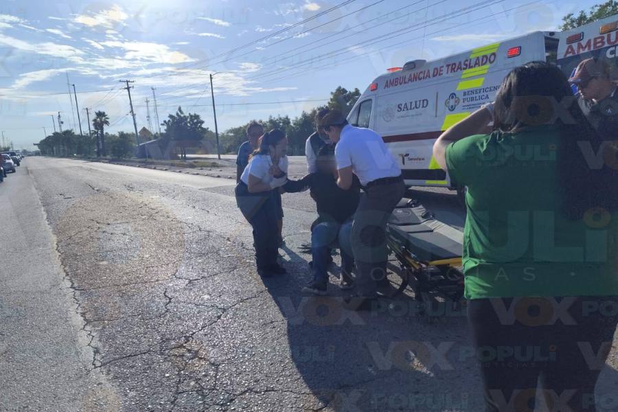choque frontal con motociclista en Victoria