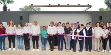 feria de servicios para mujeres en victoria