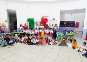 fiestas patrias en DIF Nuevo Laredo