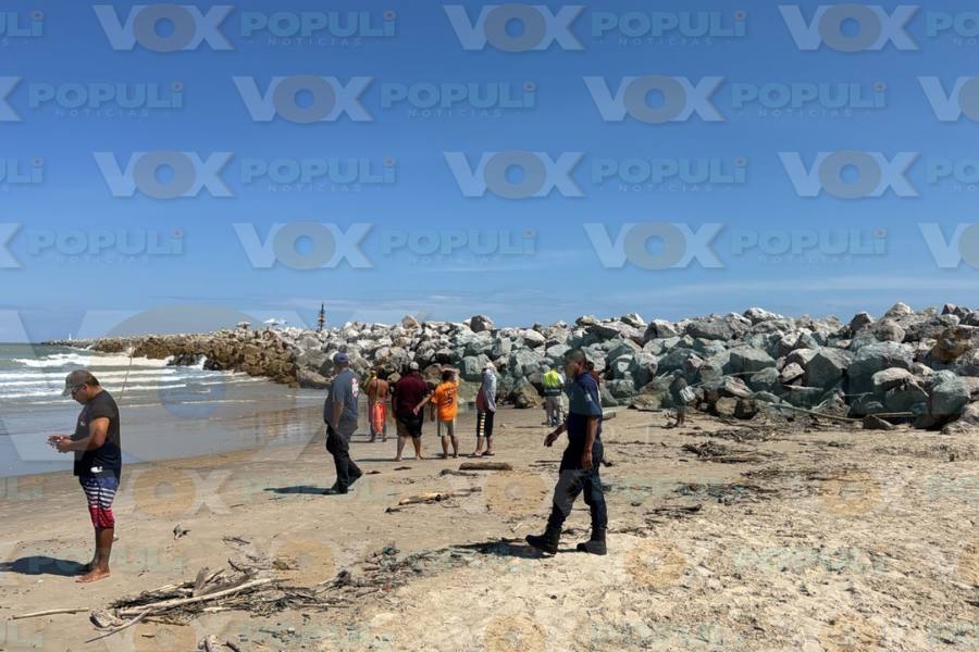 rescate de turista en playa Miramar