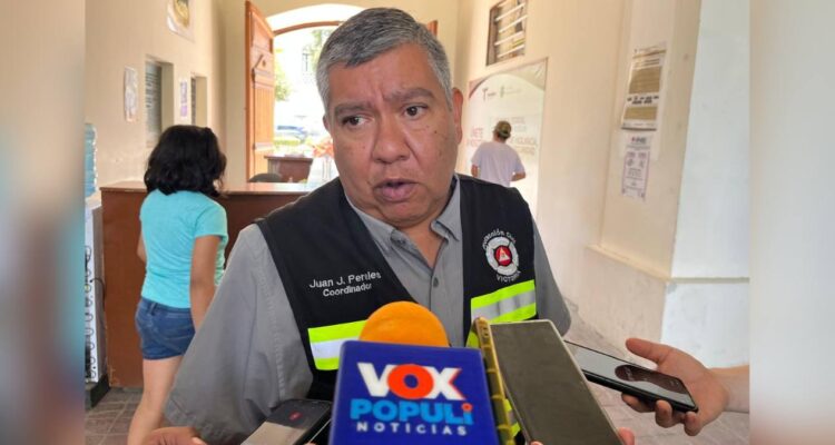 riesgos en calles por lluvias en Victoria