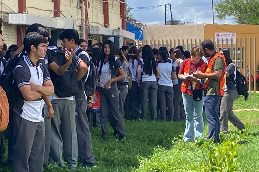 simulacro en cebtis 135 en matamoros