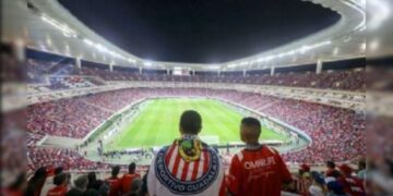 violencia estadio Akron