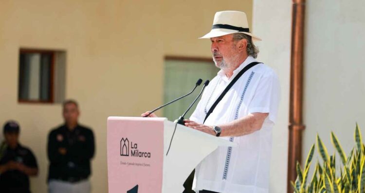 ¿Cuál fue la causa del fallecimiento de Mauricio Fernández, alcalde de San Pedro, Nuevo León?