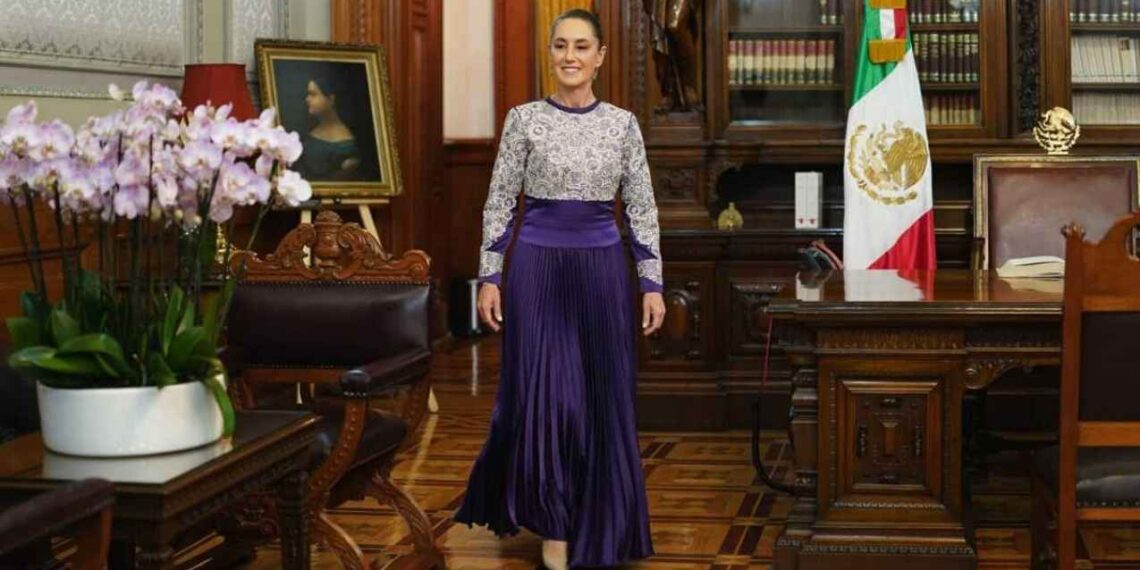 ¿Qué significado tiene el vestido morado de Claudia Sheinbaum en su primer Grito?