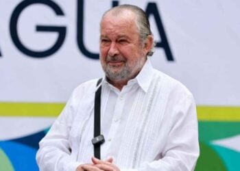 ¿Quién era Mauricio Fernández y por qué fue tan influyente en San Pedro