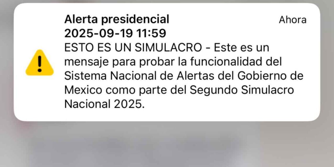 ¿Un bolillo para el susto?: Así sonó la alerta sísmica en los celulares durante el Simulacro Nacional