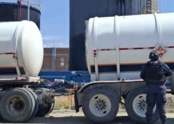 16 trabajadores detenidos en Ajalpan por pozo ilegal de agua