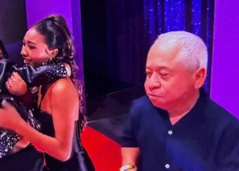 Abelito es recibido por sus papás y su novia Aranza