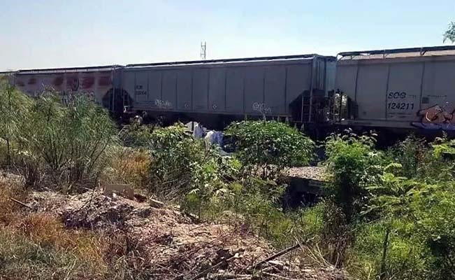 Adulta mayor muere al ser arrollada por el tren mientras recolectaba latas de aluminio en García, NL
