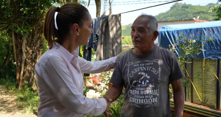 Alimentación, agua y limpieza es prioridad en comunidades afectadas por lluvias: Claudia Sheinbaum