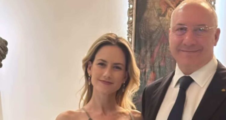 Altair Jarabo rompe el silencio sobre la diferencia de edad con su esposo