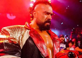 Andrade 'El Ídolo' en riesgo de no luchar por un año debido a WWE