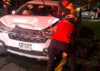 choque dos vehículos Montemorelos