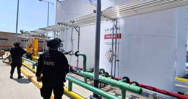 Aseguran más de 1.6 millones de litros de combustible ilegal en Silao, Guanajuato