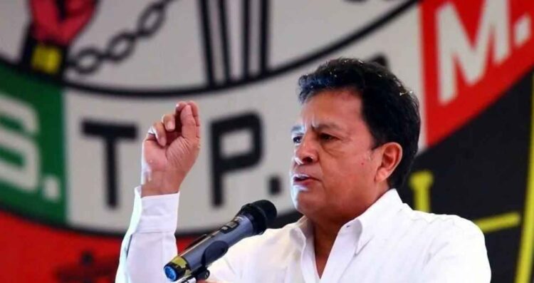 Avalan trabajadores petroleros aumento salarial de 4.5% en nuevo contrato