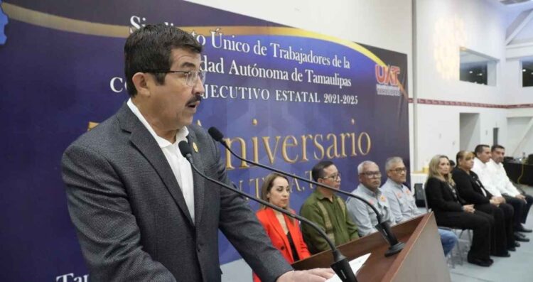 Dámaso Anaya aniversario SUTUAT