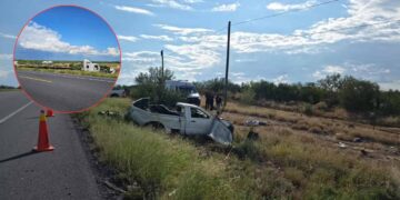 Choque entre tráiler y camionetav