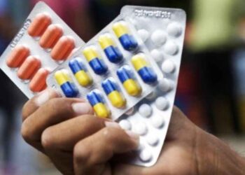 Cofepris detecta medicamentos falsificados en hospitales públicos
