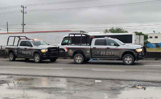 Conductor huye tras arrollar y matar a peatón en el Libramiento Noreste en Escobedo, NL