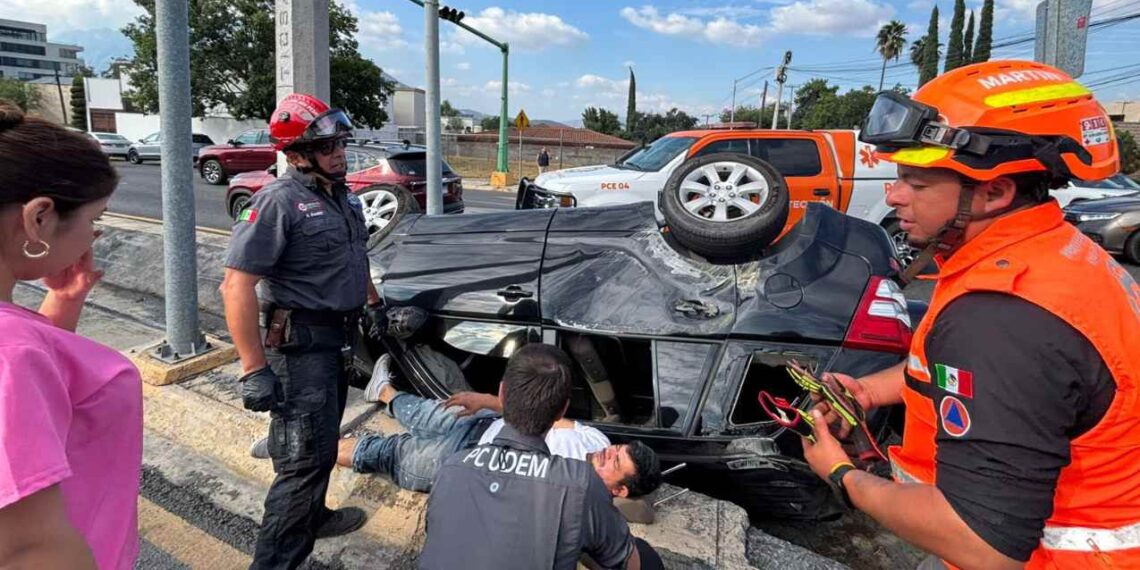 Conductor lesionado en San Pedro