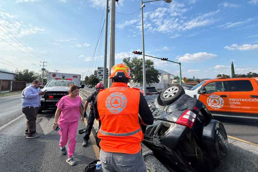 Conductor lesionado en San Pedro (2)