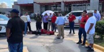 Dama atropella a trabajador en Matamoros