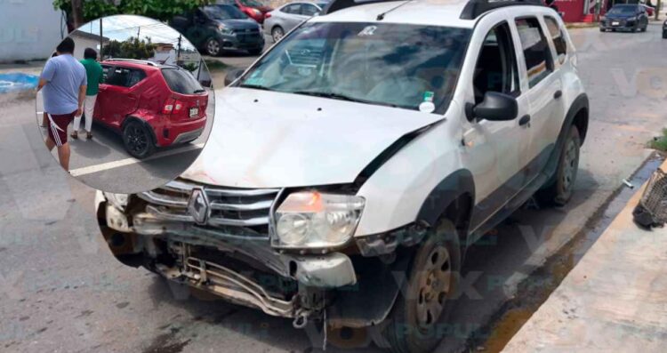 Dama provoca accidente en Victoria