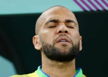 Dani Alves reaparece como predicador cristiano en Girona tras su absolución