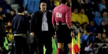 Efraín Juárez suspendido dos partidos tras expulsión en el Clásico Capitalino