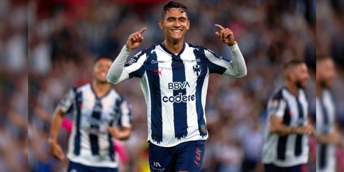 Fidel Ambriz Rayados