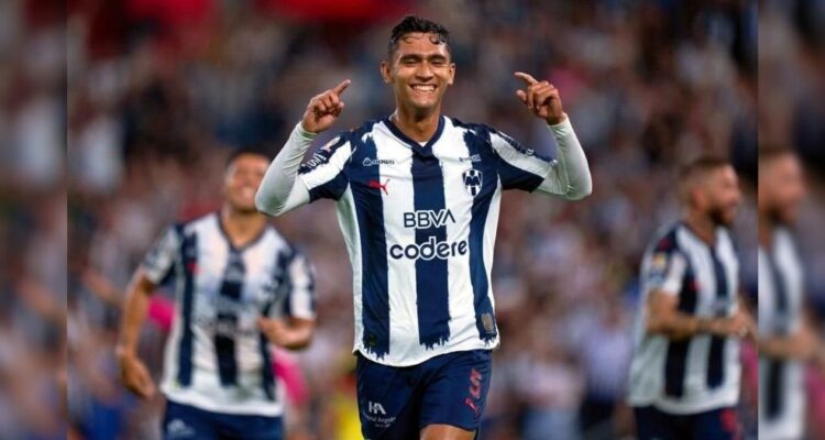 Fidel Ambriz Rayados