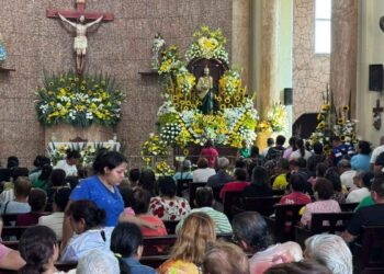 Fieles llenan calles de Tampico, Tamaulipas, para celebrar a San Judas Tadeo