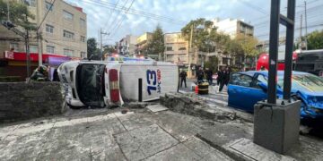 ambulancia automóvil colonia del Valle