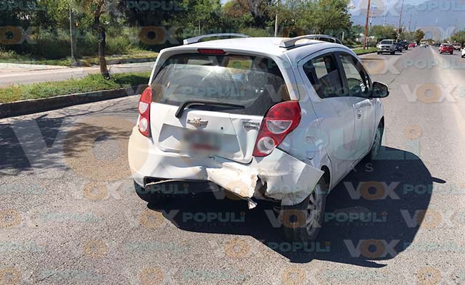Fuerte choque por alcance deja múltiples lesionados en avenida de Ciudad Victoria, Tamaulipas