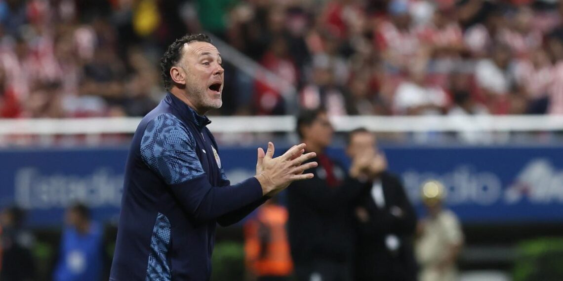 Gabriel Milito celebra triplete de “Hormiga” González