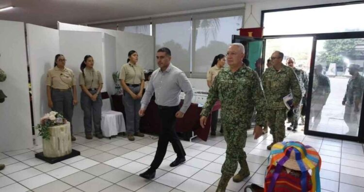 Harfuch se reúne con productores limoneros en michoacan tras el asesinato de Bernardo Bravo