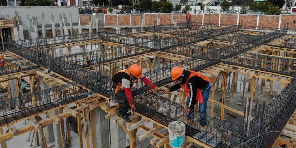 INEGI revela fuerte caída en la construcción en México
