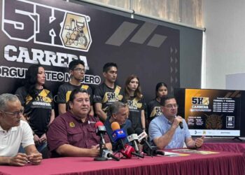 Invita Tec de Madero carrera atlética4