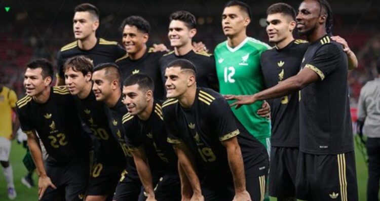 Jorge Sánchez y Kevin Álvarez, dos errores que preocupan al Tri