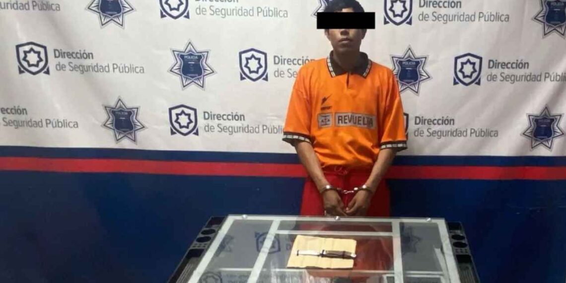 Joven atacó a su familia con una navaja en Torreón