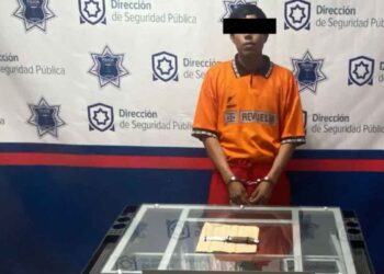 Joven atacó a su familia con una navaja en Torreón