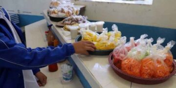 Mario Delgado anuncia 86 % de escuelas ya elimina comida ultraprocesada