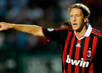 Massimo Ambrosini habla de Giménez