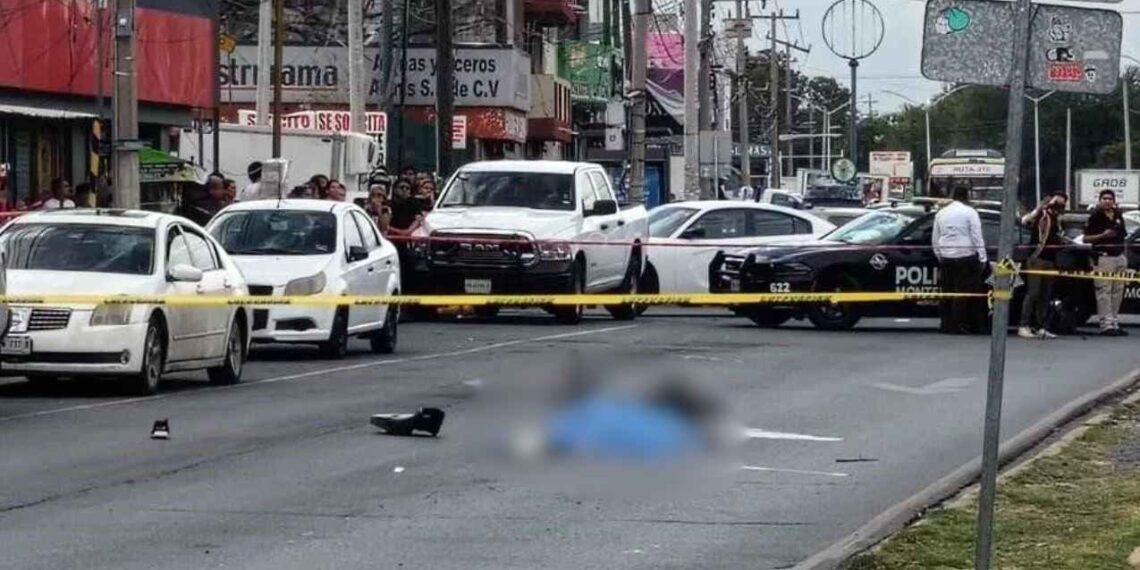 Muere motociclista en Monterrey