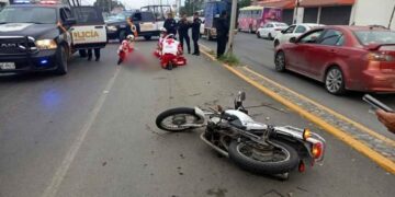 Muere motociclista tras ser embestido por camión en Guadalupe, Nuevo León