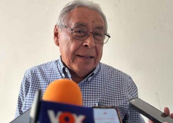 Obras Públicas y COMAPA unen esfuerzos para reparar calles dañadas en Ciudad Victoria