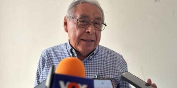 Obras Públicas y COMAPA unen esfuerzos para reparar calles dañadas en Ciudad Victoria